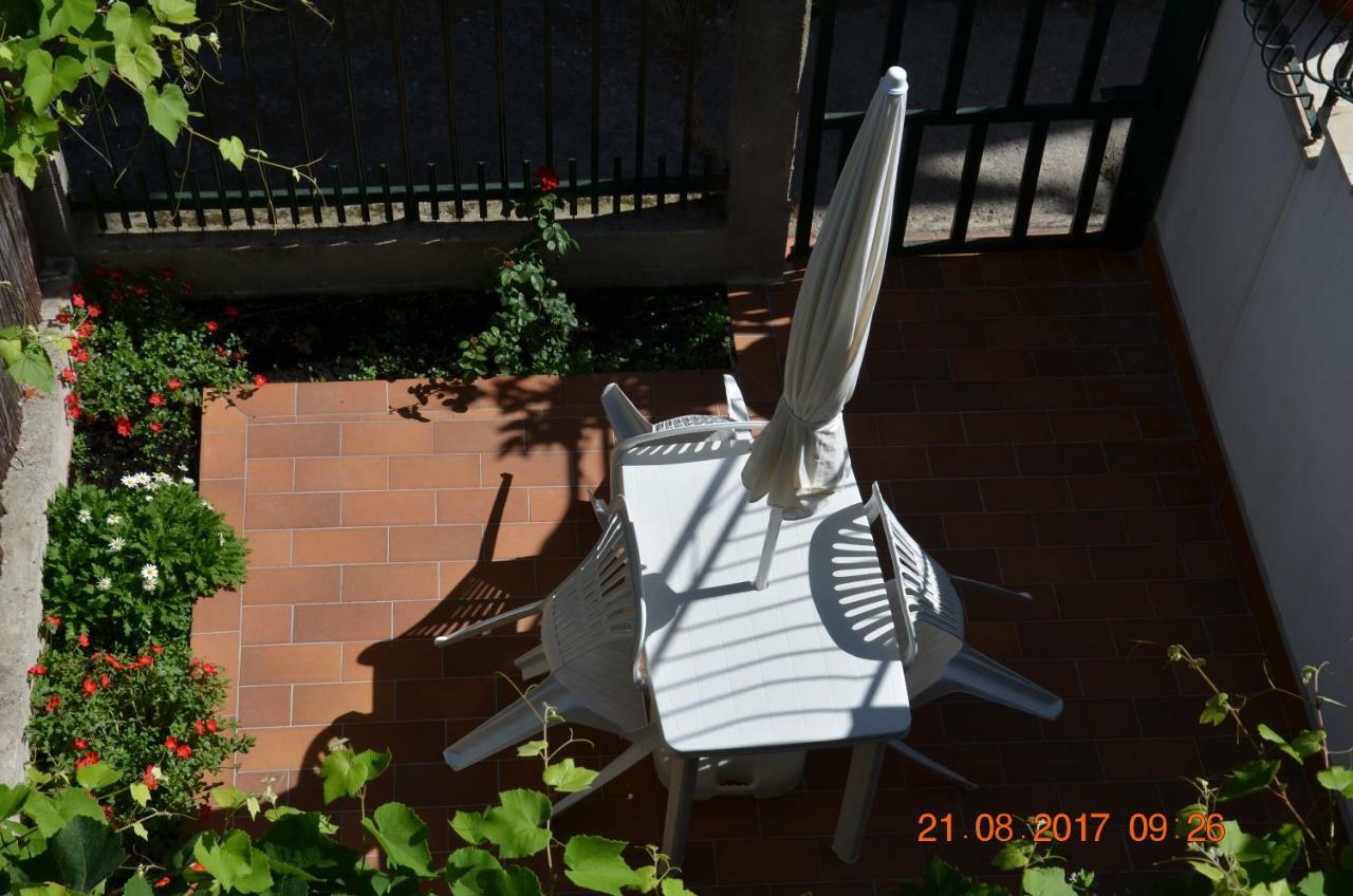 Casa Lia Villa Marina Di Carrara Buitenkant foto